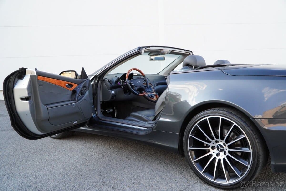 2001 Mercedes-Benz SL - 6
