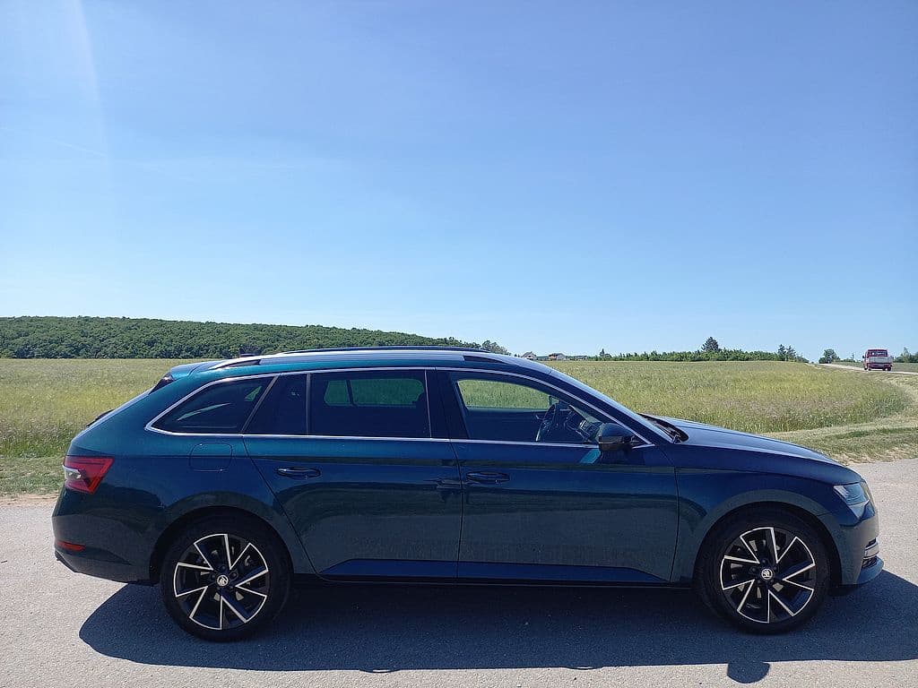 2023 Škoda SUPERB - 6