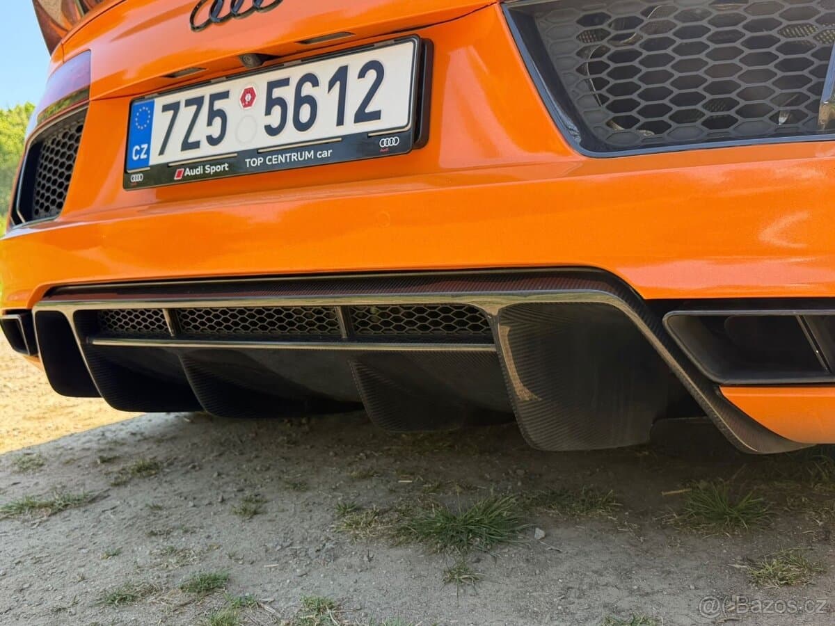 2016 Audi R8 - 6