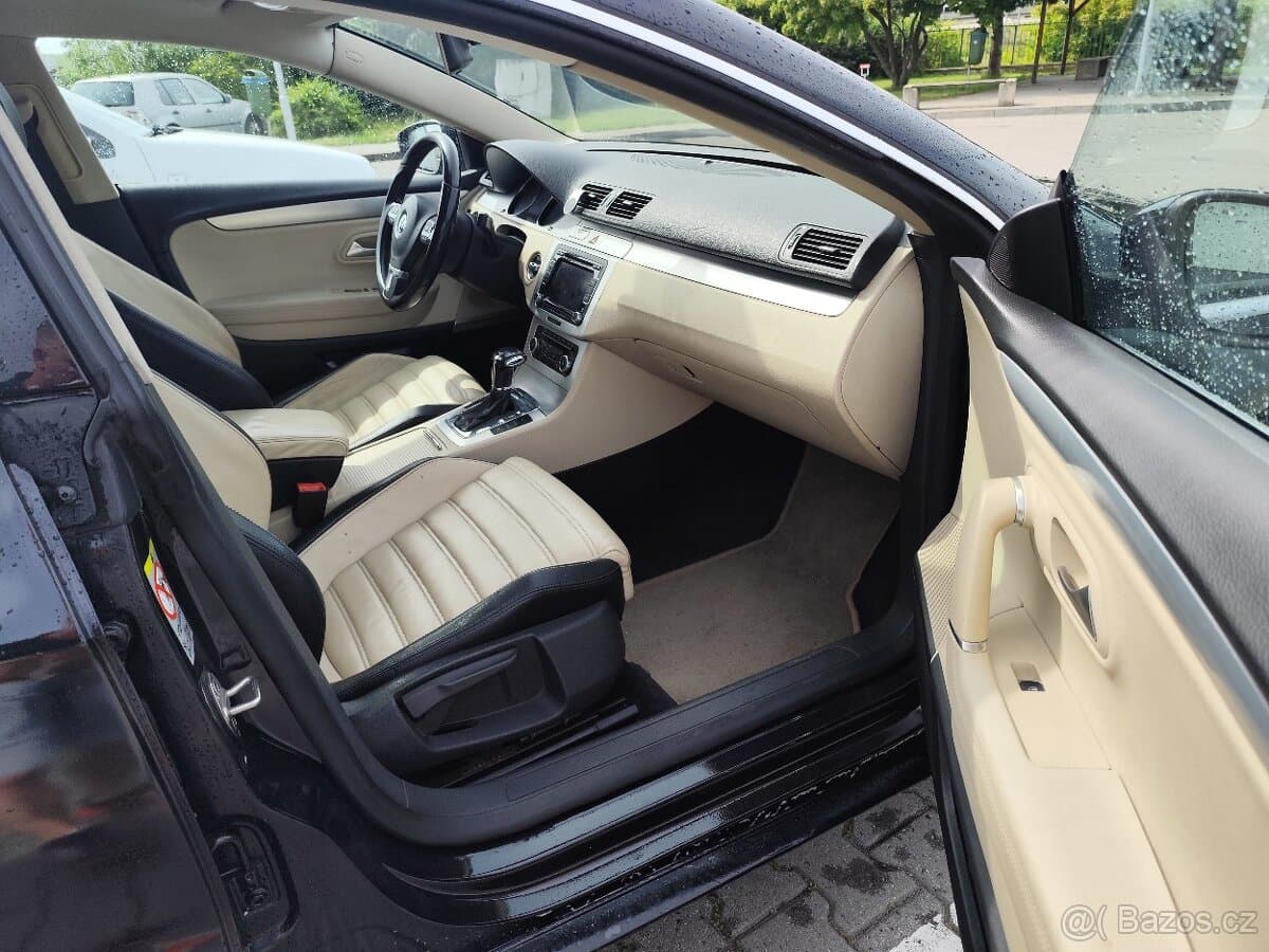 Volkswagen PASSAT CC - 6