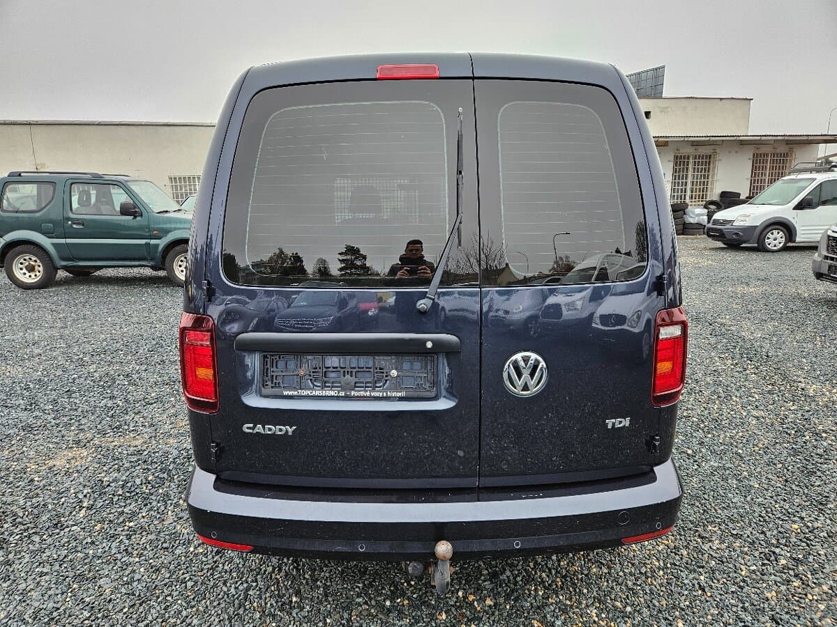 2018 Volkswagen CADDY - 6