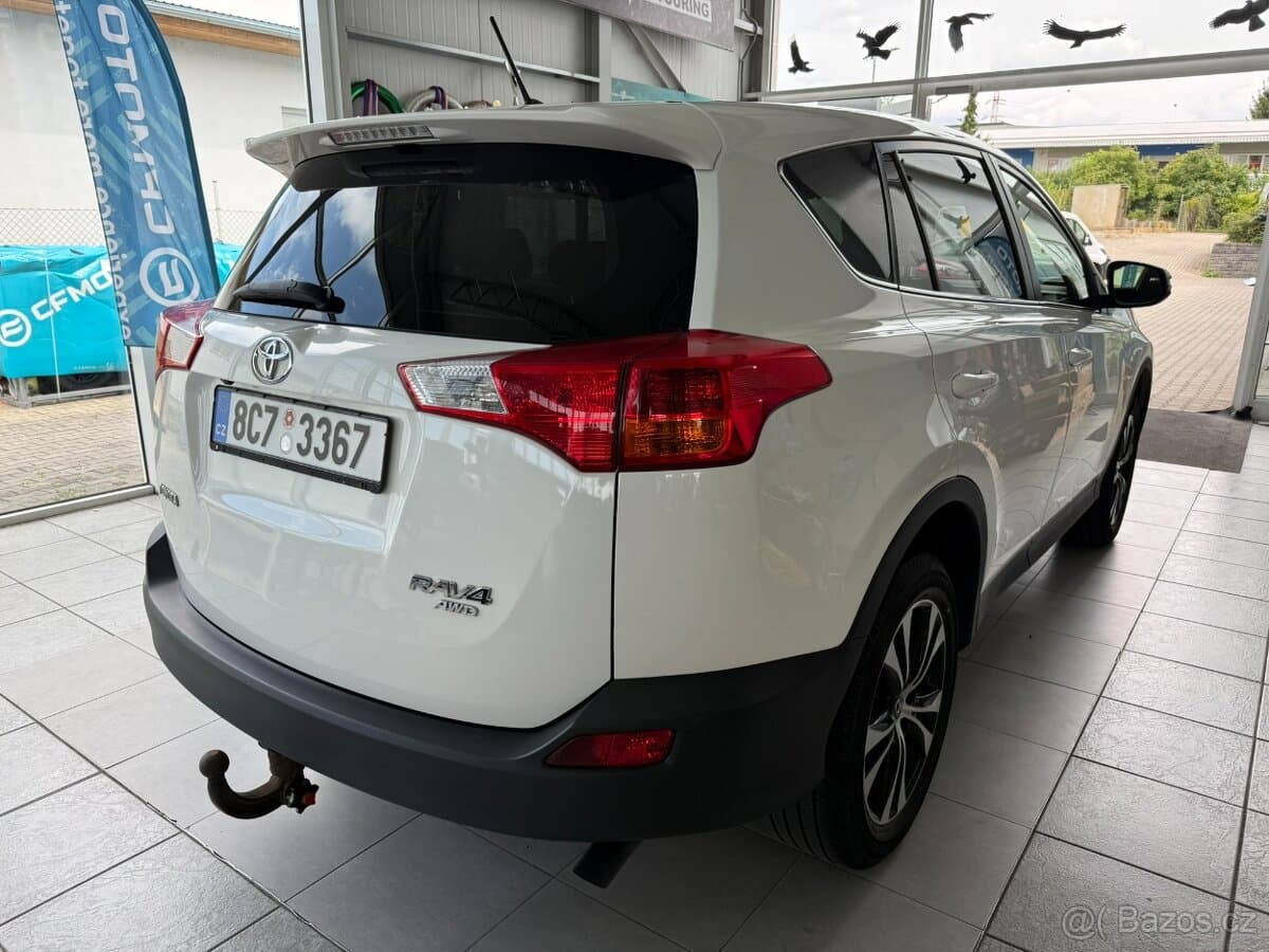 2014 Toyota RAV4 - 6