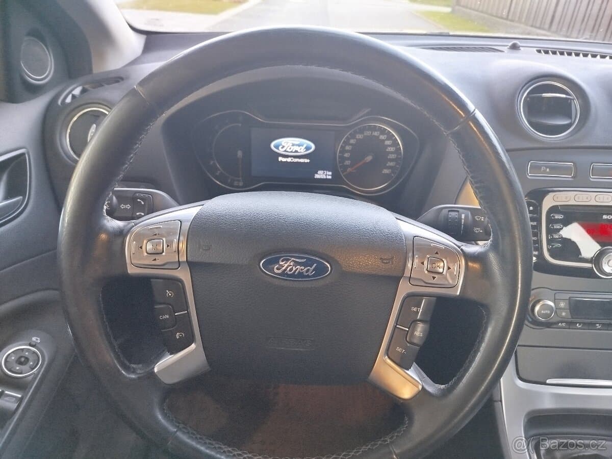 2011 Ford MONDEO - 6