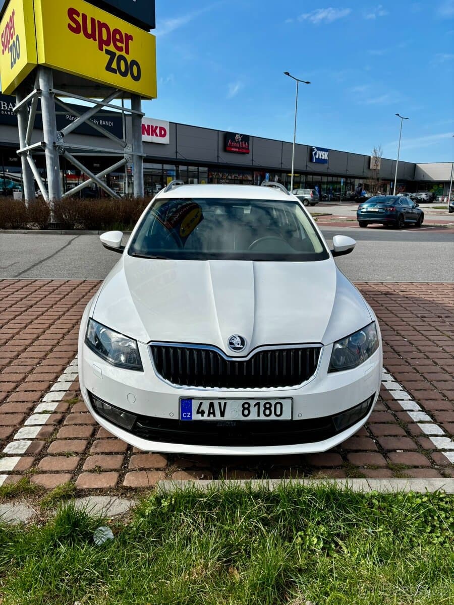 Škoda OCTAVIA - 6