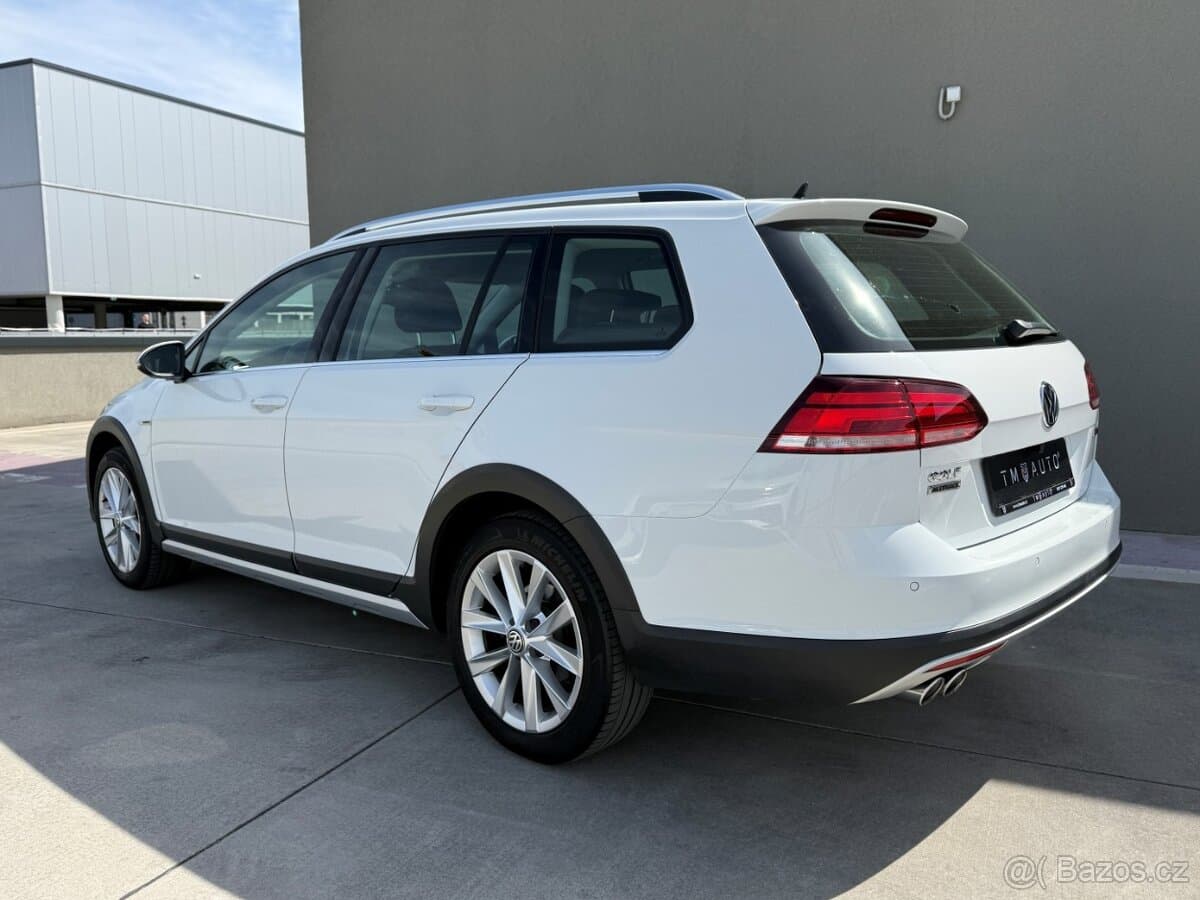 2019 Volkswagen GOLF - 6