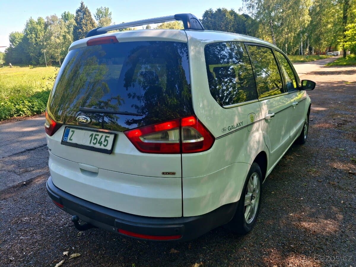2011 Ford GALAXY - 6