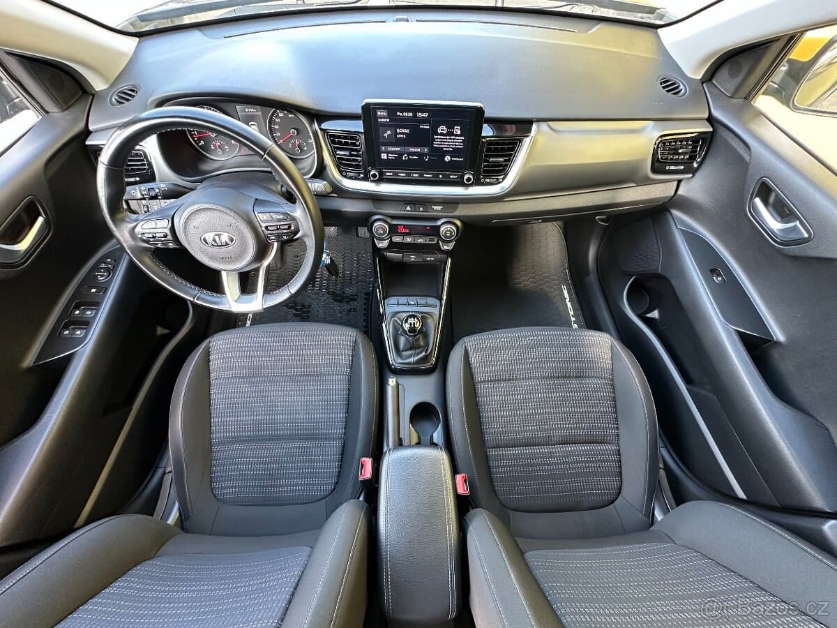 2021 Kia STONIC - 6