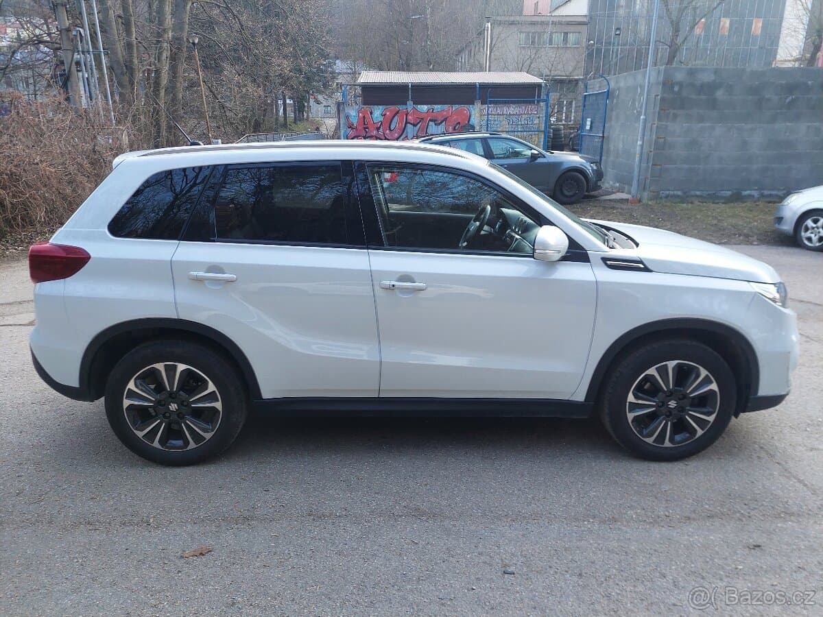 2019 Suzuki VITARA - 6