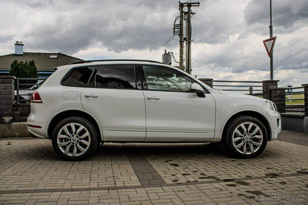 2016 Volkswagen TOUAREG - 6