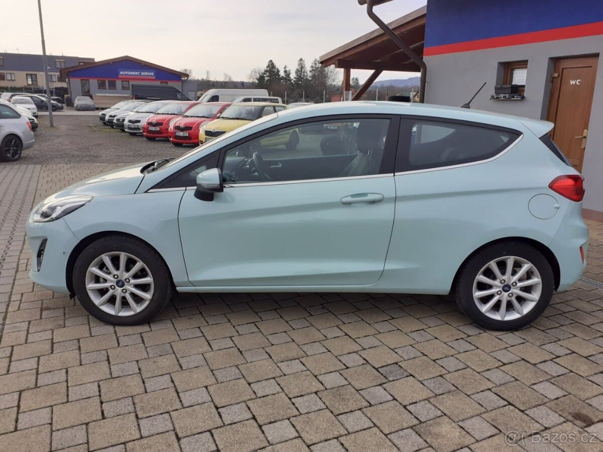 2017 Ford FIESTA - 6