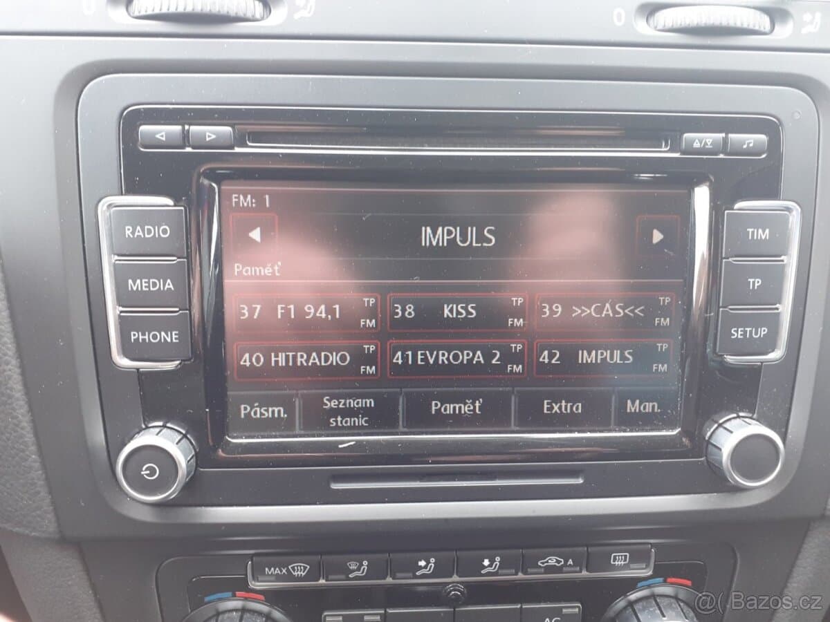 2009 Volkswagen GOLF - 6