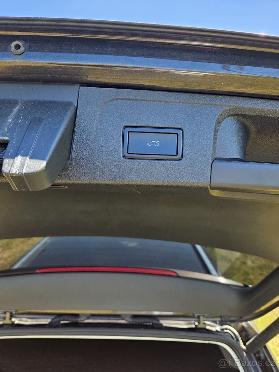 2015 Volkswagen PASSAT - 6