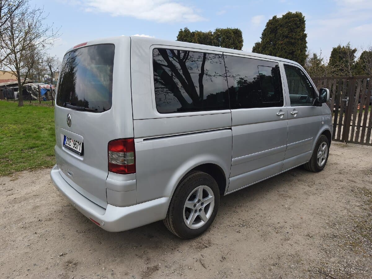 2005 Volkswagen MULTIVAN - 6