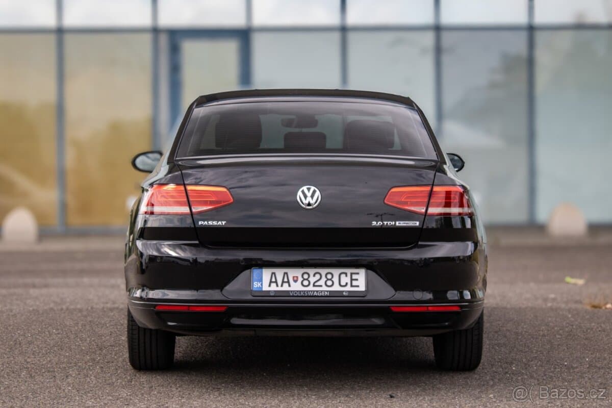 2016 Volkswagen PASSAT - 6