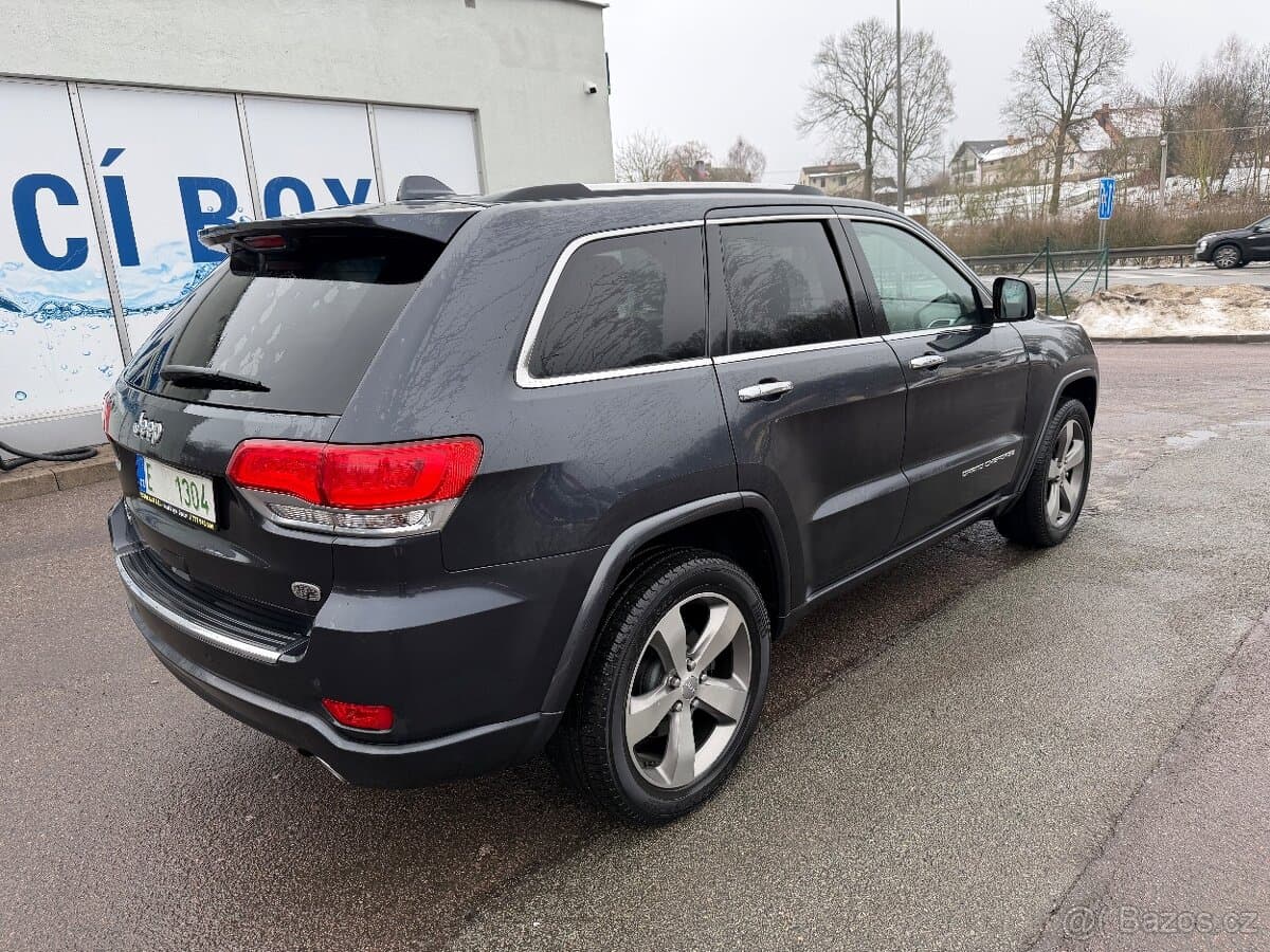 2015 Jeep CHEROKEE - 6