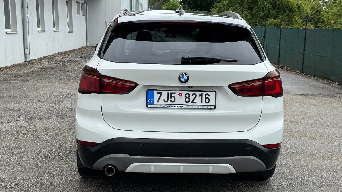 2016 BMW X1 - 6
