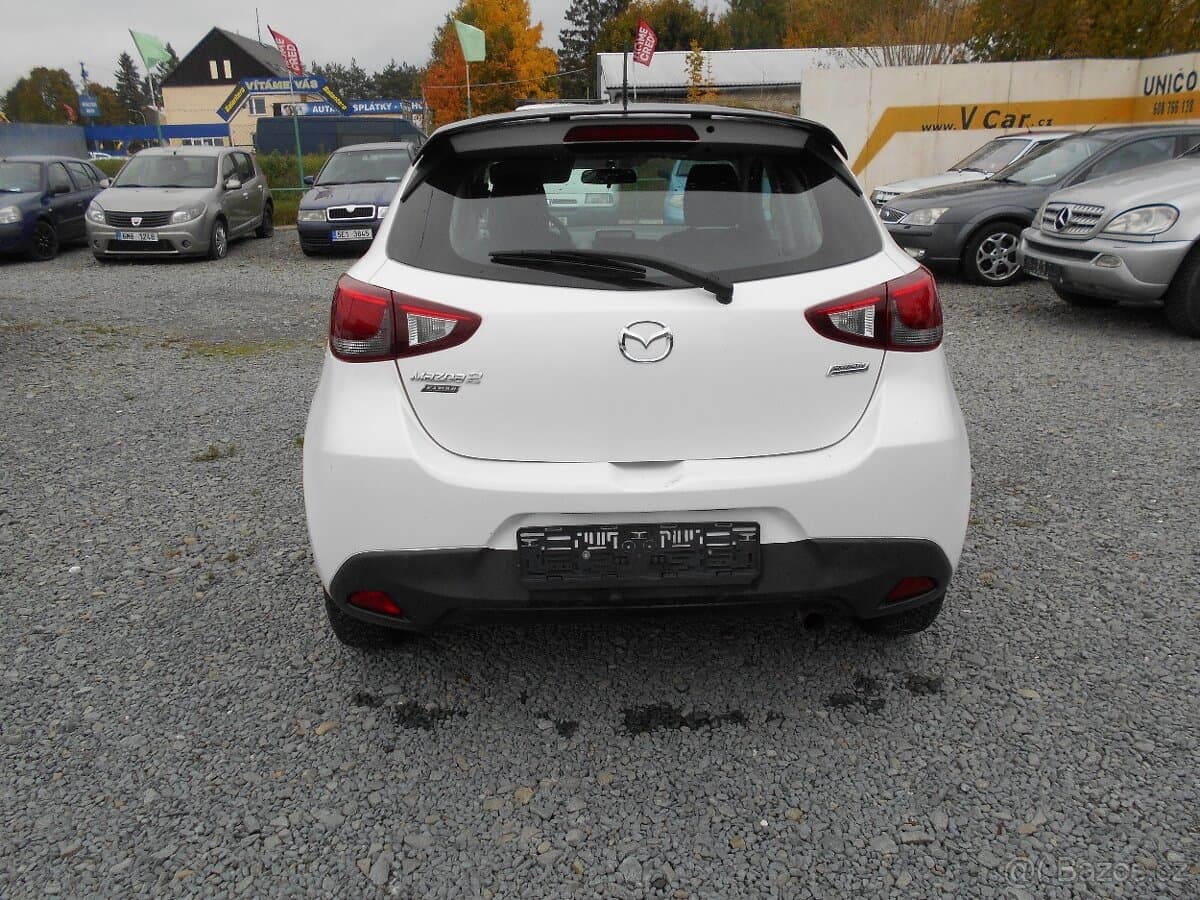 2016 Mazda 2 - 6