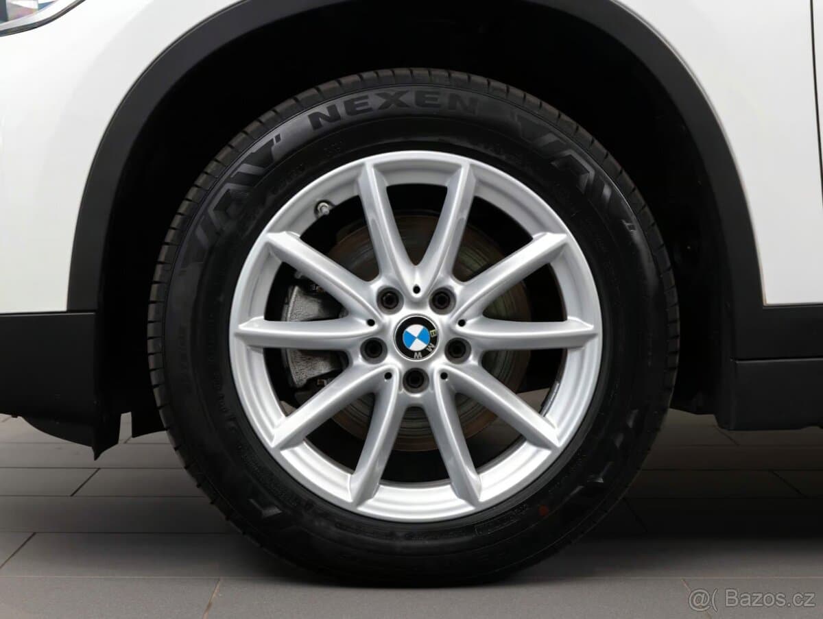 2017 BMW X1 - 6