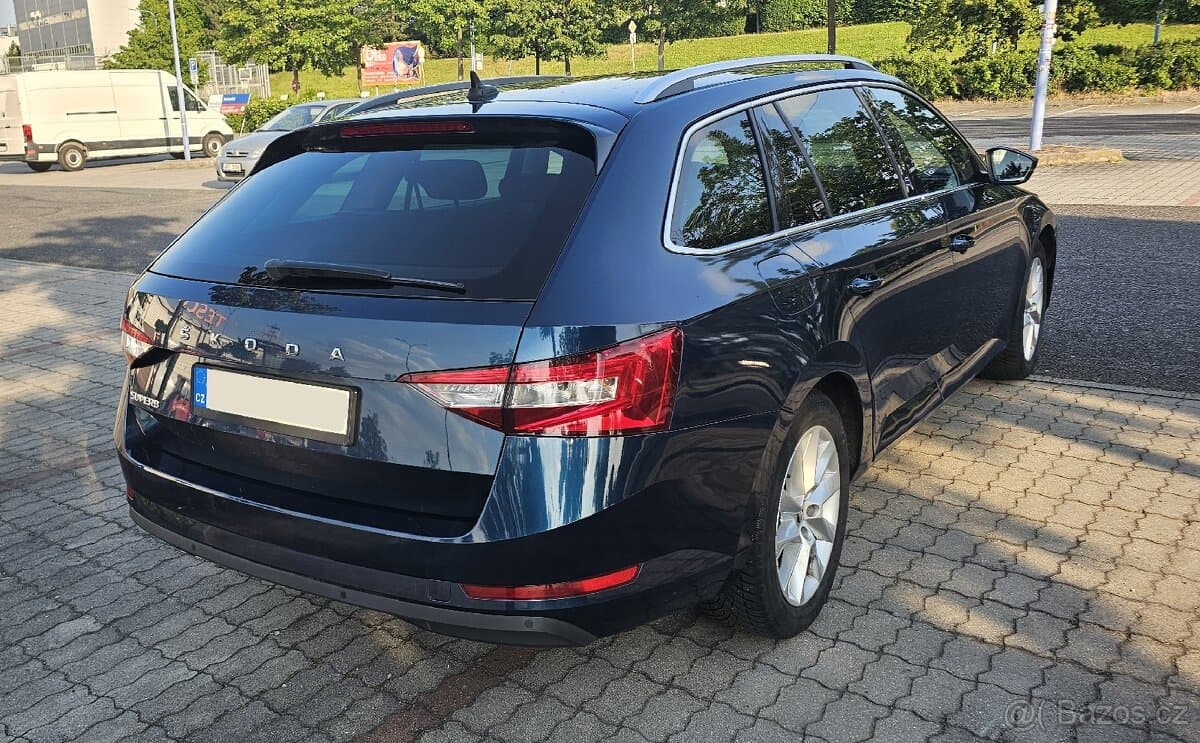 2022 Škoda SUPERB - 6