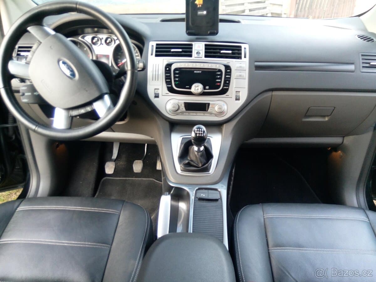2010 Ford KUGA - 6