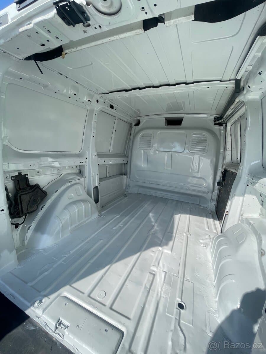 2009 Peugeot EXPERT - 6