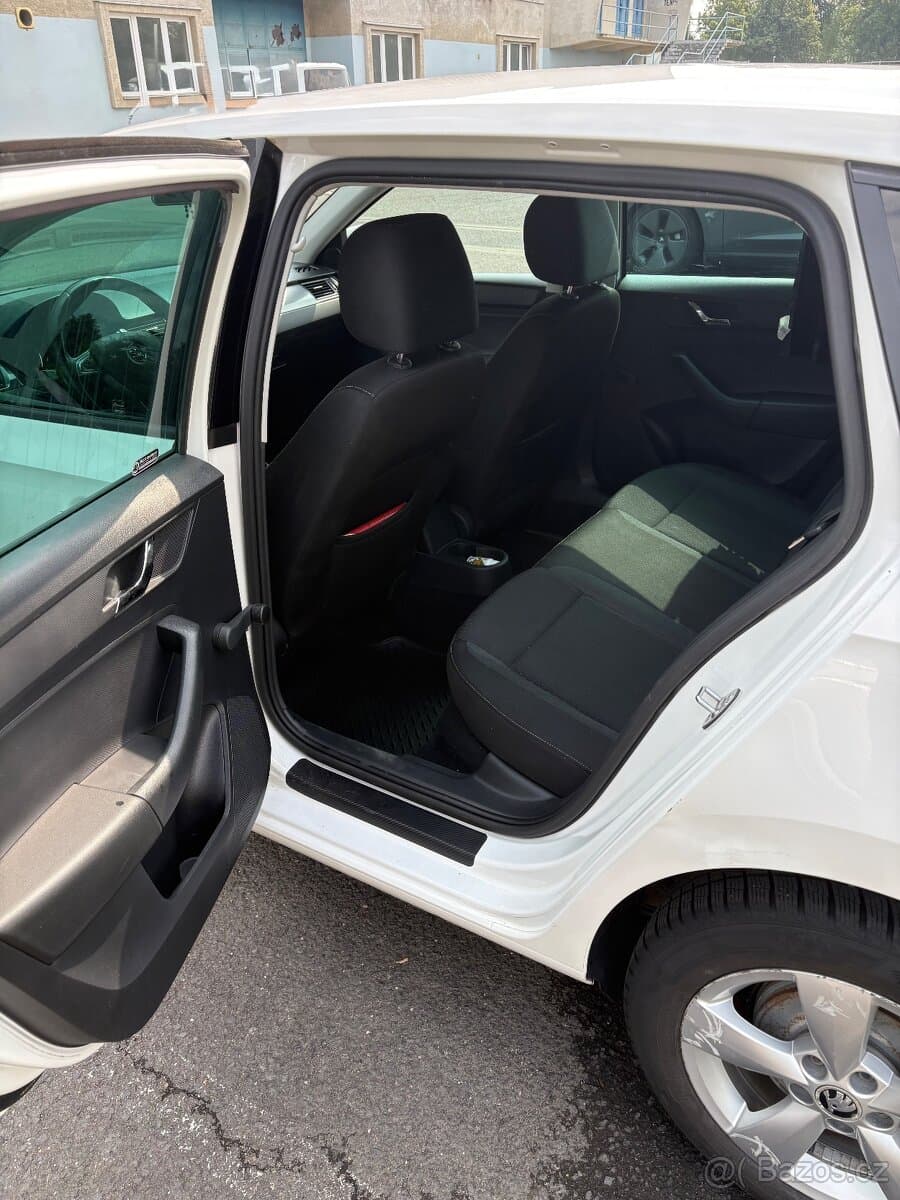 2014 Škoda RAPID - 6