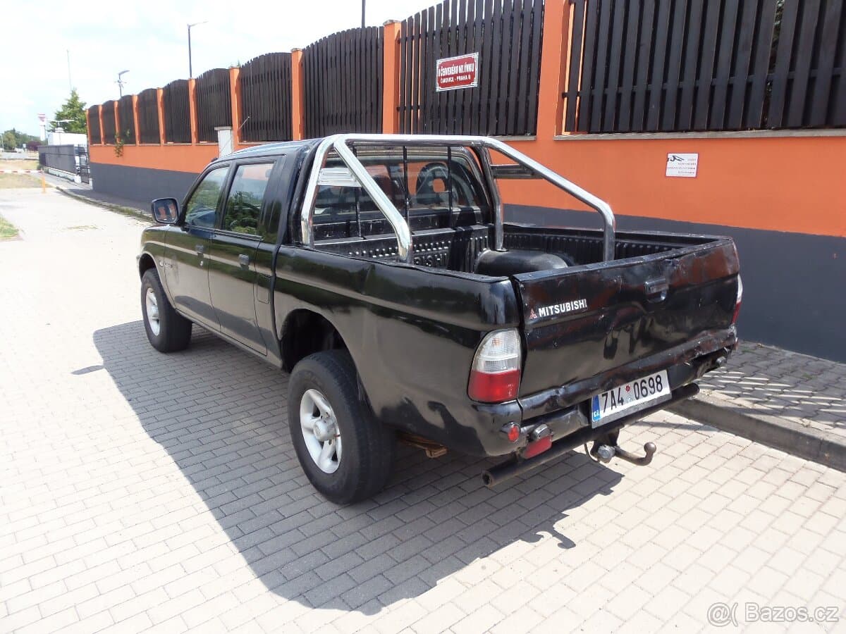 2002 Mitsubishi L200 - 6