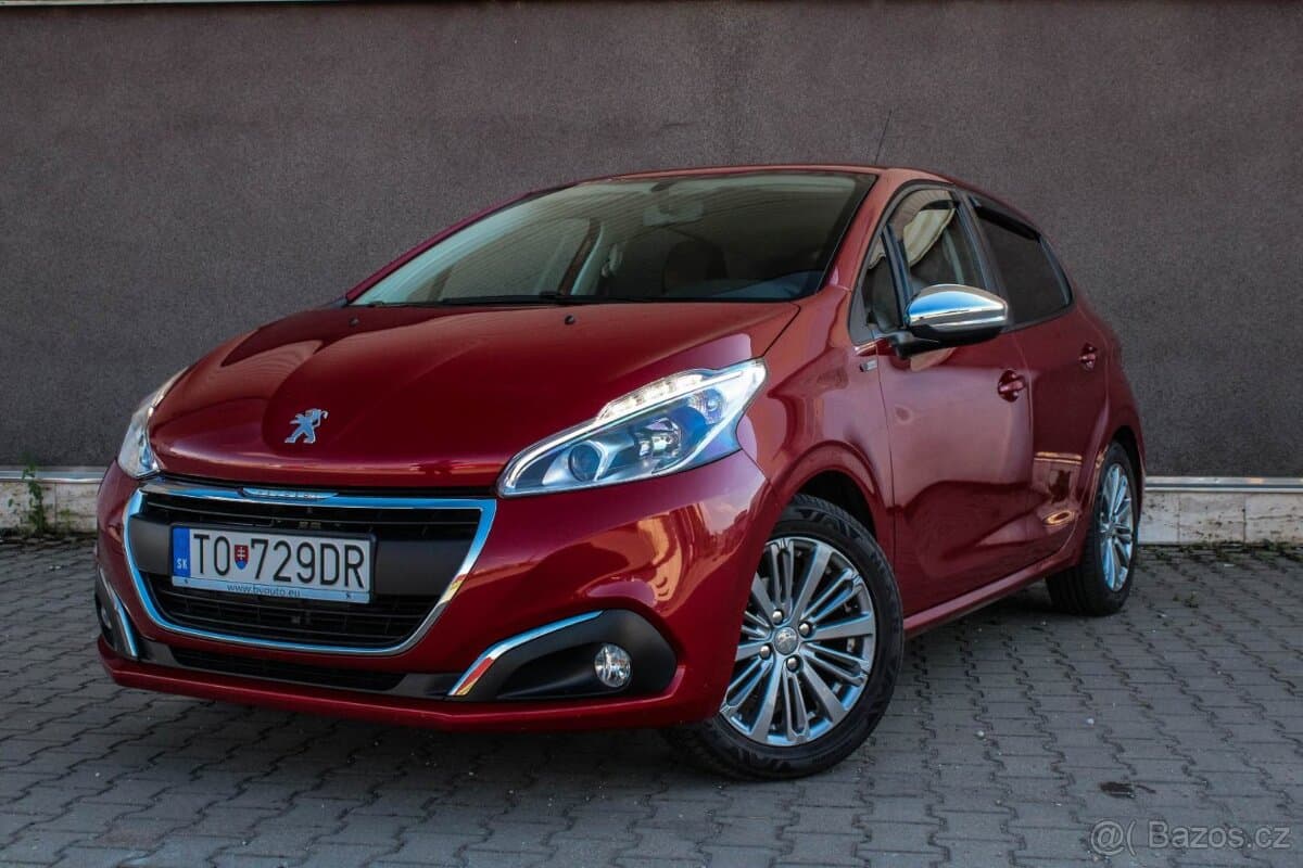 2016 Peugeot 208 - 6