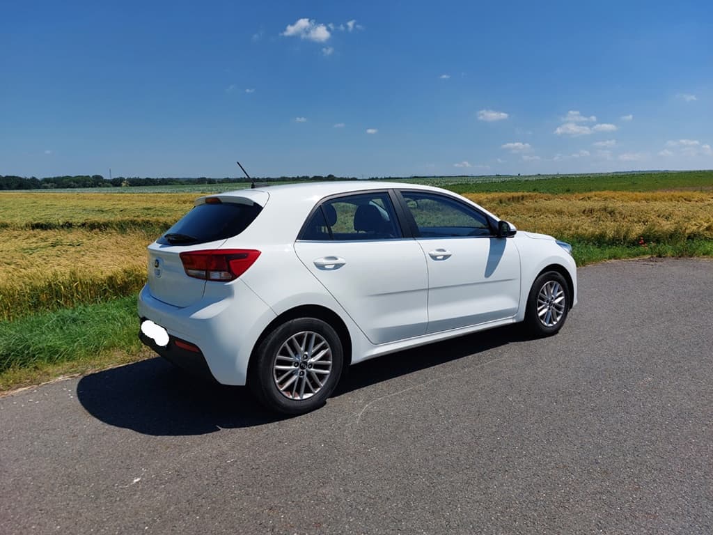 2018 Kia RIO - 6