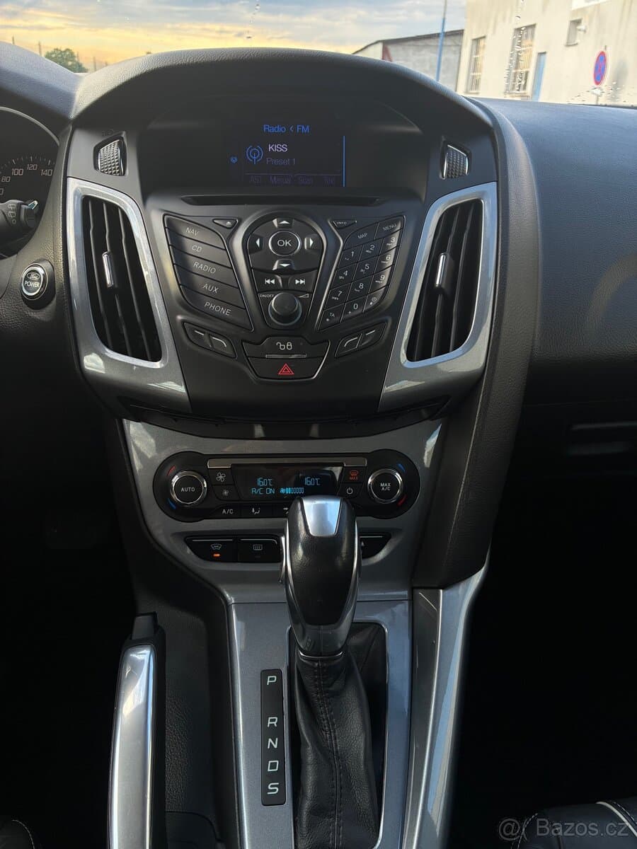 2012 Ford FOCUS - 6