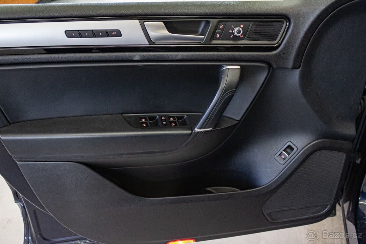 2014 Volkswagen TOUAREG - 6