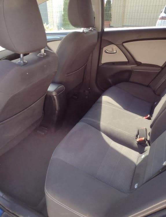 Toyota AVENSIS - 6