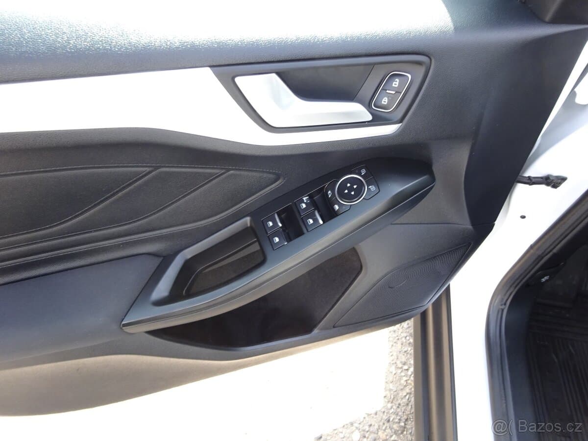 2018 Ford FOCUS - 6