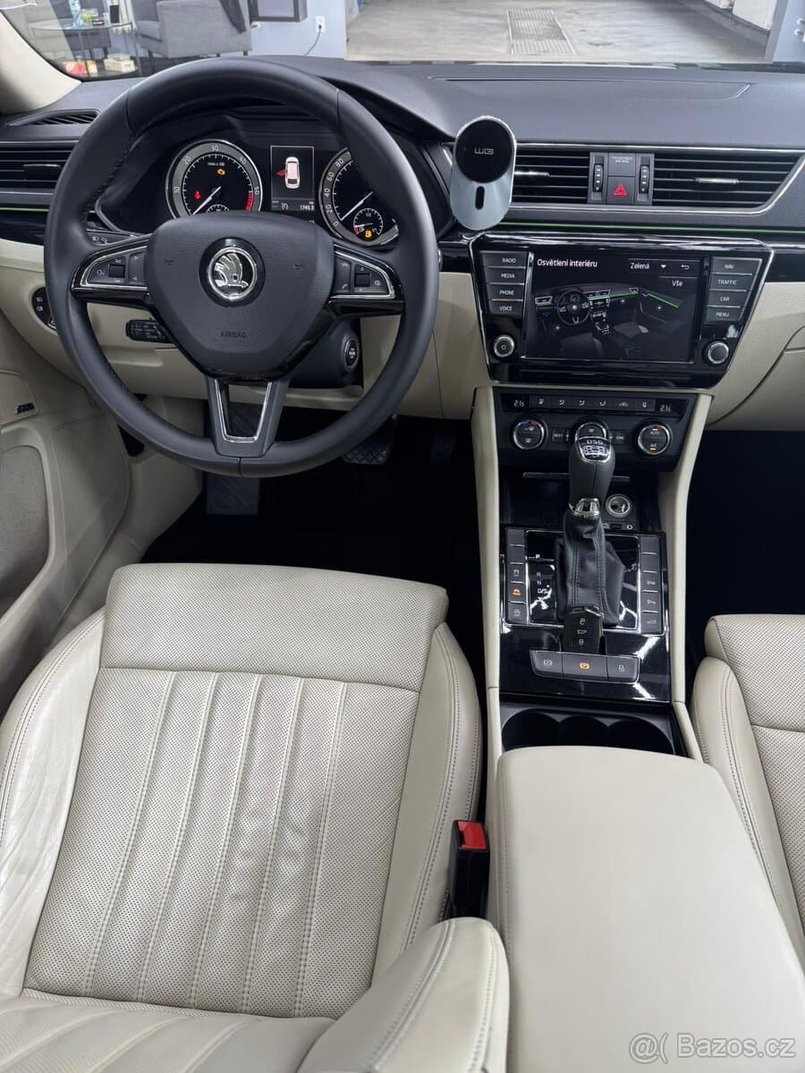 2016 Škoda SUPERB - 6