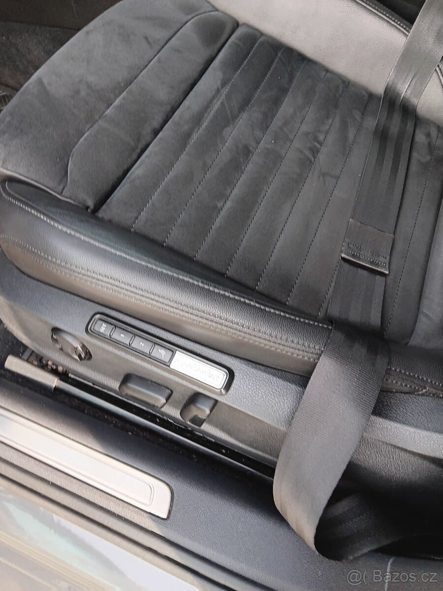 2019 Volkswagen PASSAT - 6