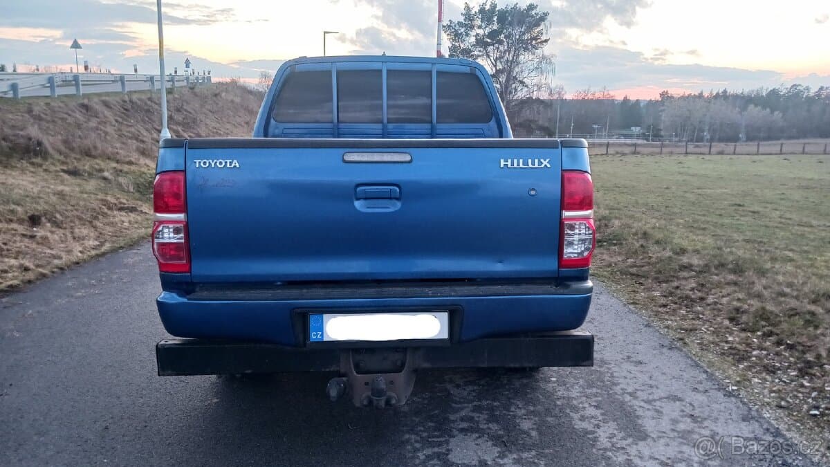 2013 Toyota HILUX - 6
