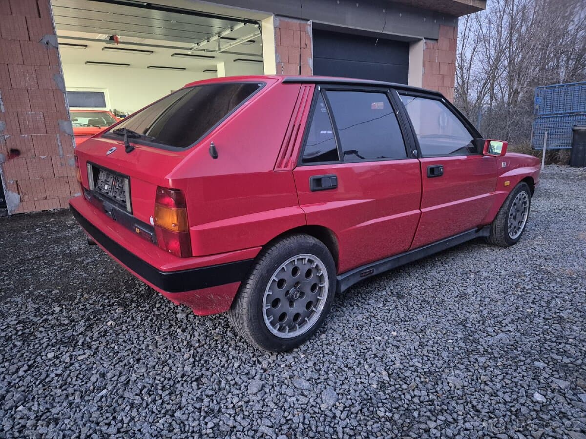 Lancia DELTA - 6
