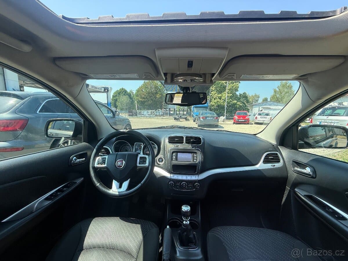 2011 Fiat FREEMONT - 6