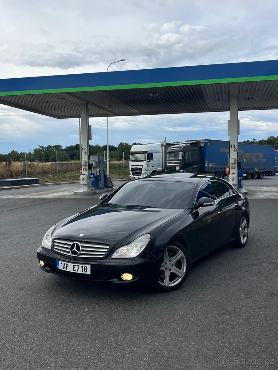 2006 Mercedes-Benz CLS - 6