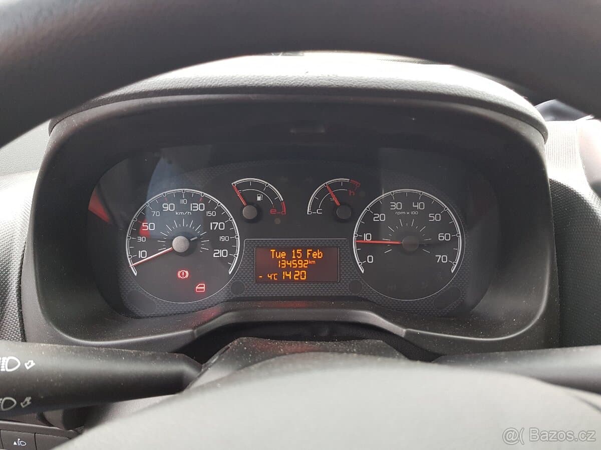 2012 Fiat QUBO - 6