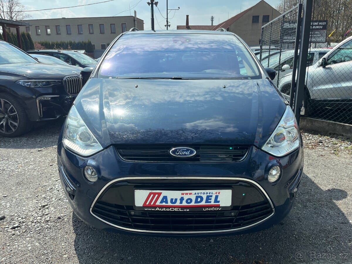 2011 Ford S-MAX - 6