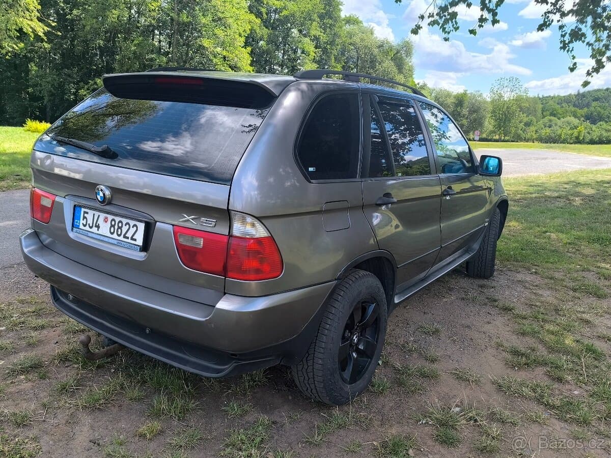 2005 BMW X5 - 6