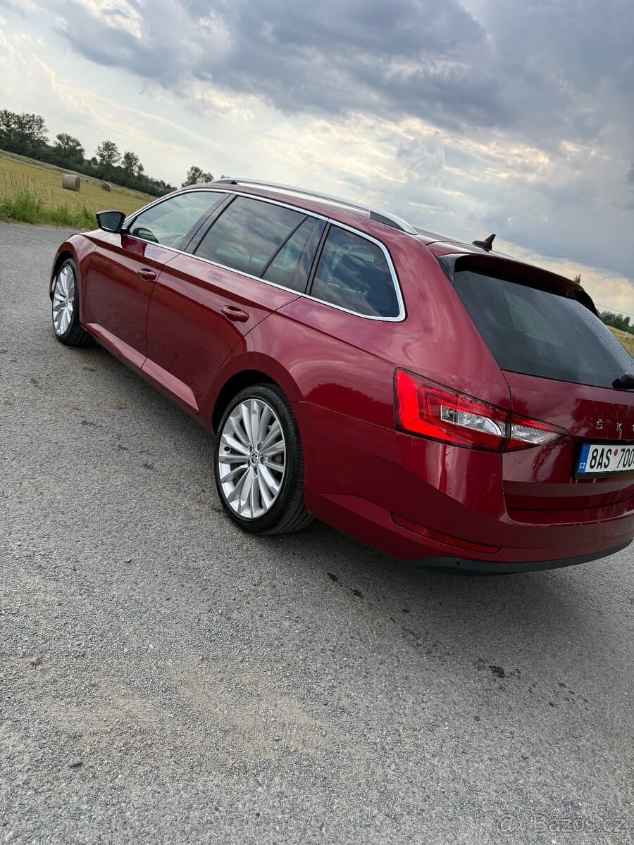 2021 Škoda SUPERB - 6