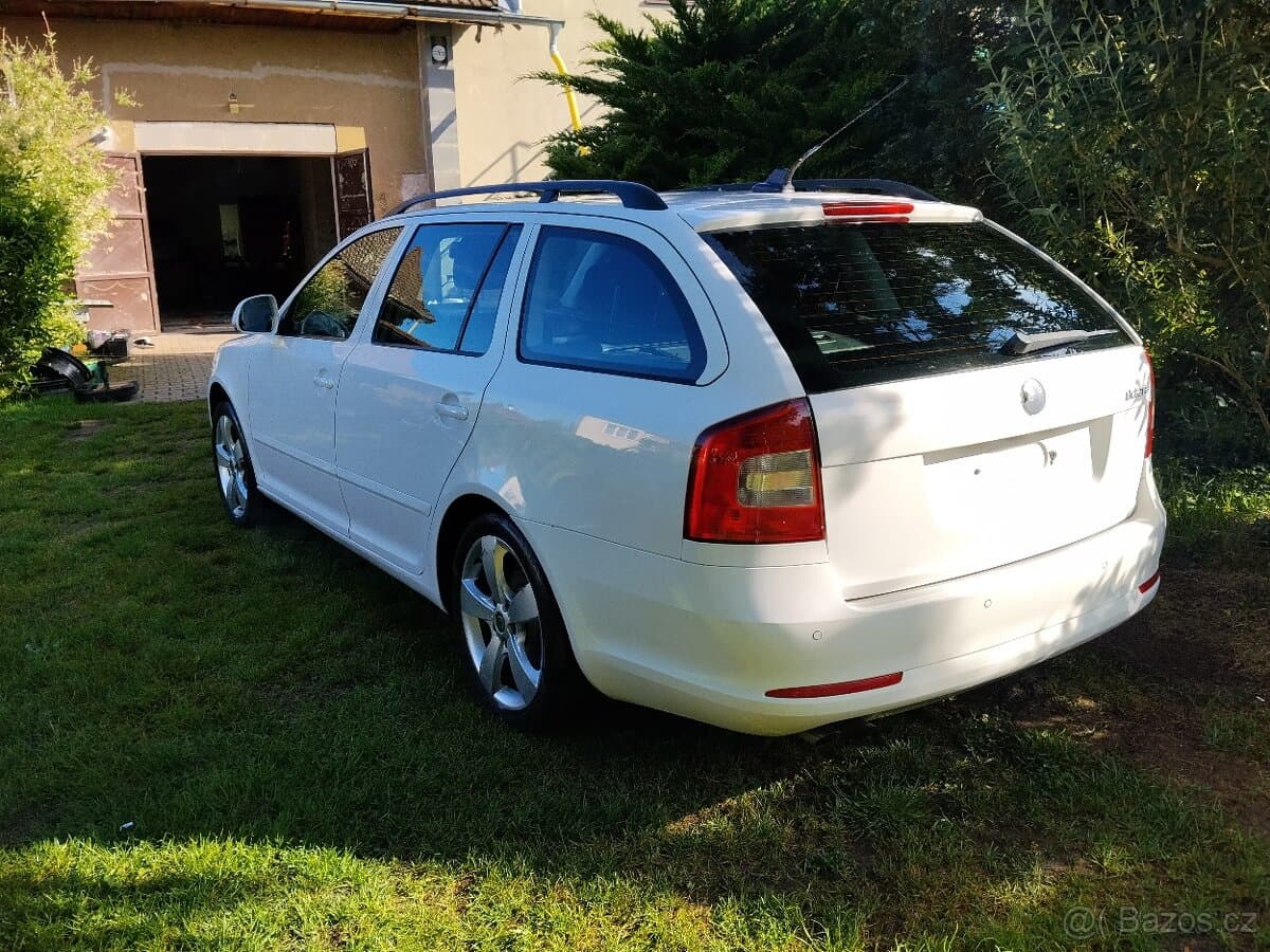 Škoda OCTAVIA - 6