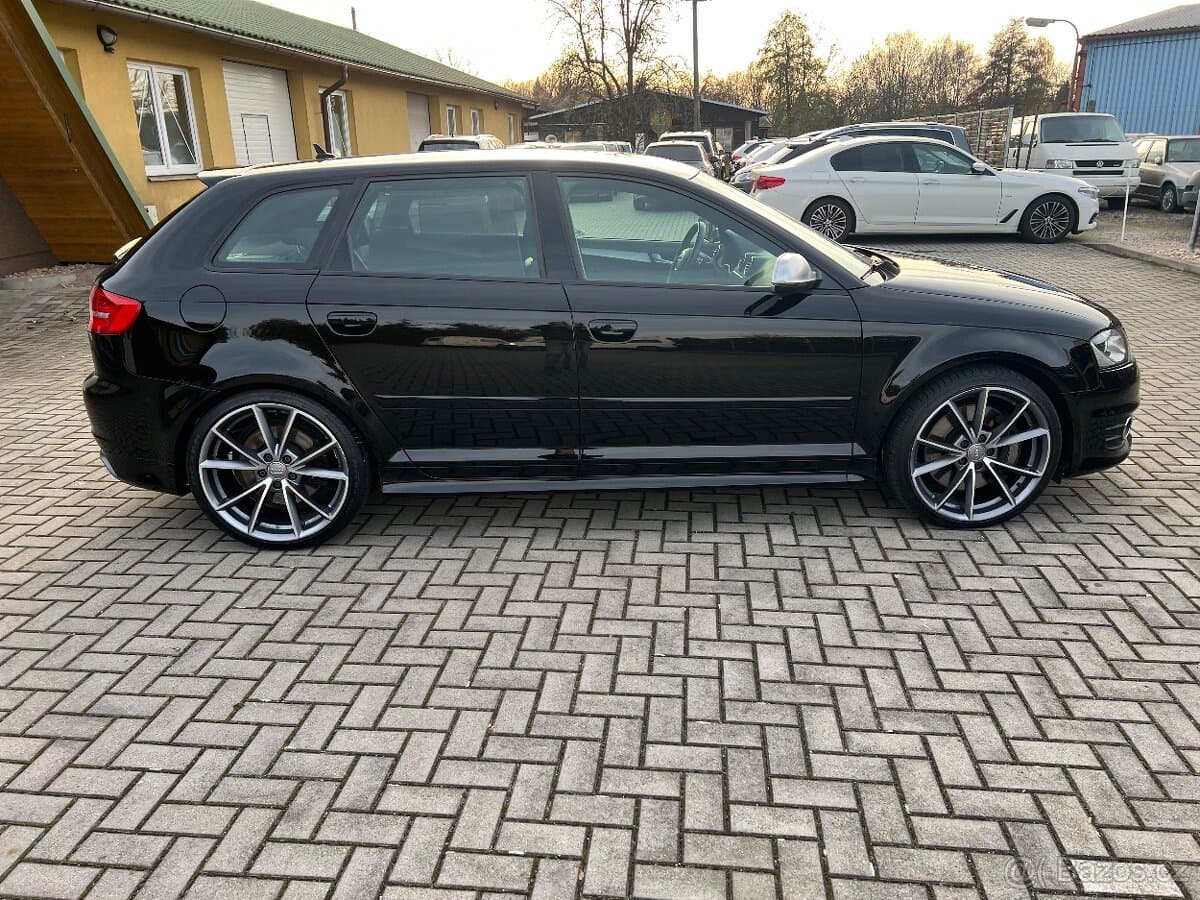 2012 Audi S3 - 6