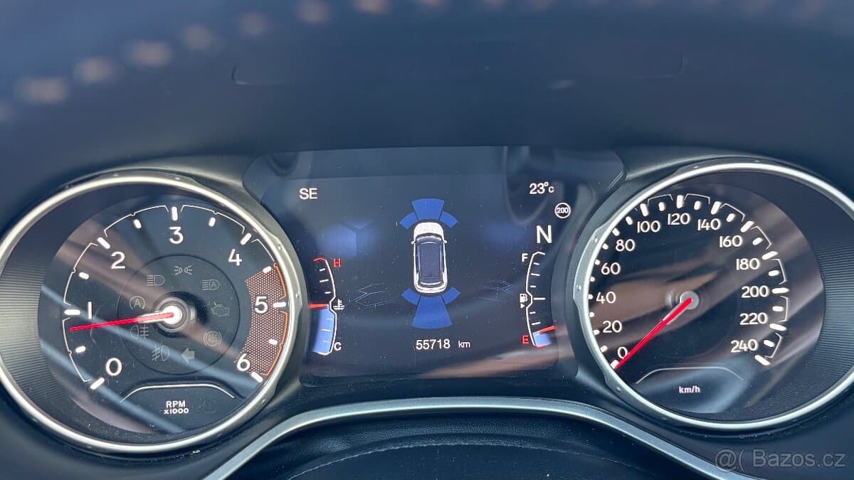 2020 Jeep COMPASS - 6