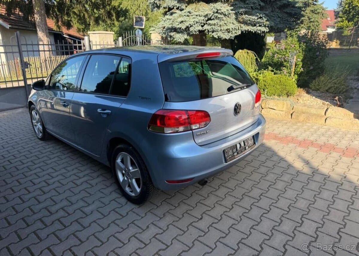 2010 Volkswagen GOLF - 6