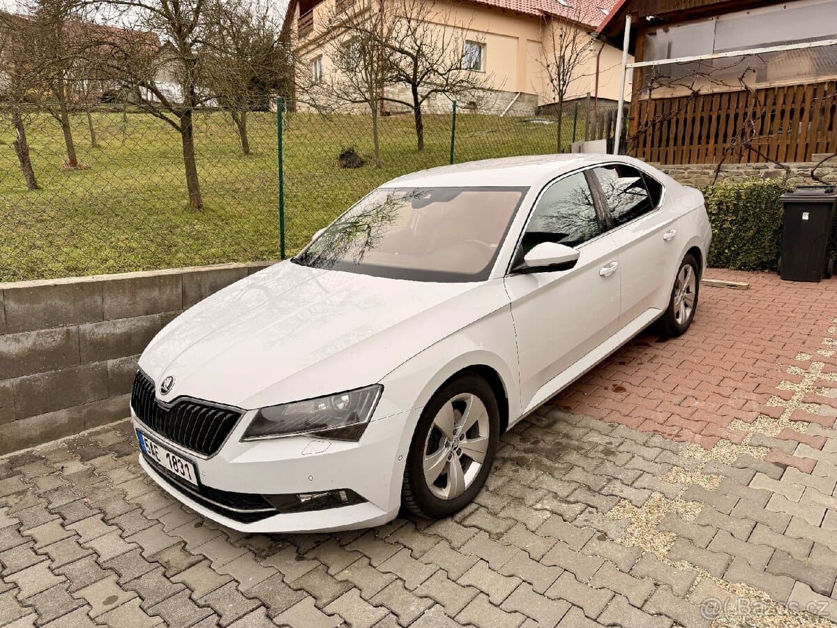 2016 Škoda SUPERB - 6