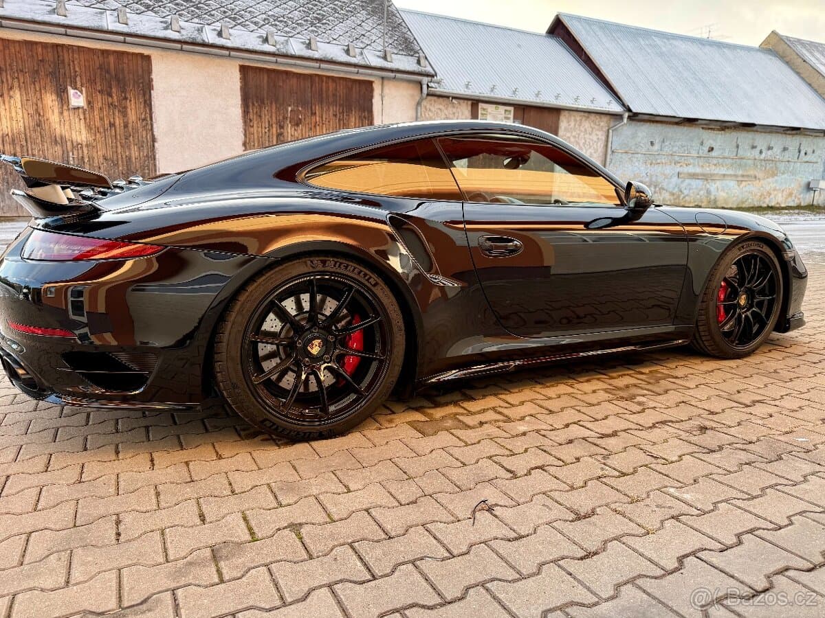 2014 Porsche 911 - 6