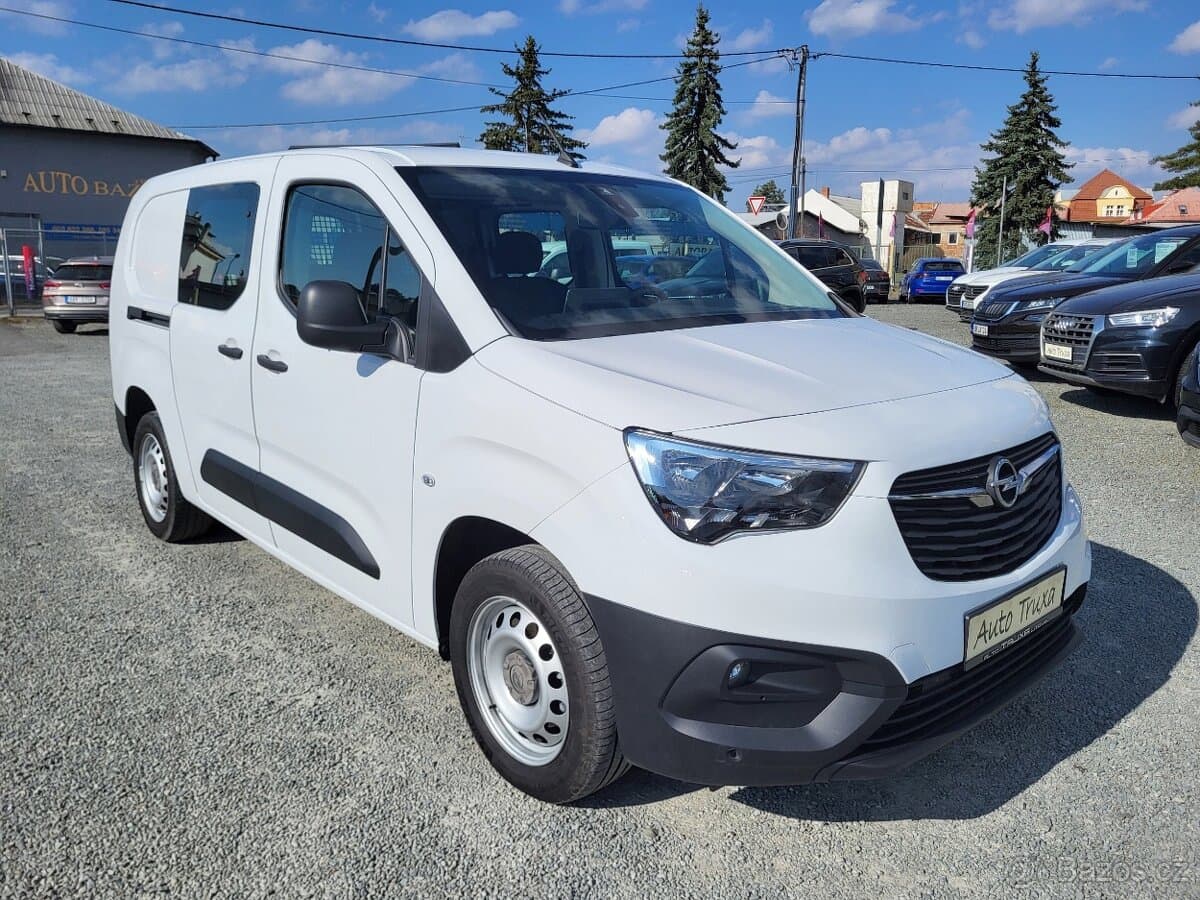 2024 Opel COMBO - 6